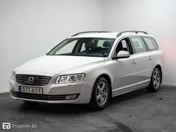 Vit Begagnad 2015 Volvo V70 Momentum Kombi | 159 900 kr (Lite dyr)