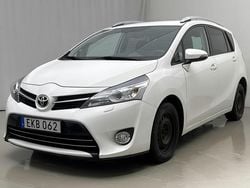 Vit Begagnad 2015 Toyota Verso Minibuss | 90 000 kr (Bra pris)