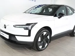 Vit Begagnad 2024 Volvo EX30 Plus SUV | 369 500 kr (Superpris)