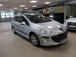 Ljusgrå Begagnad 2011 Peugeot 308 Kombi | 59 900 kr (Marknadspris)