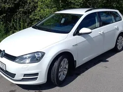 Vit Begagnad 2015 VW Golf VII Kombi | 73 000 kr (Bra pris)