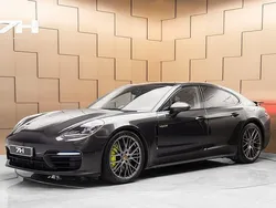 Mörkgrå Begagnad 2020 Porsche Panamera 4S Sedan | 1 099 000 kr (Dyr)