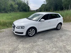 Vit Begagnad 2011 Audi A3 Sportback Attraction Halvkombi | 75 000 kr (Marknadspris)
