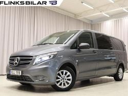 Grå (metallic) Begagnad 2022 Mercedes Vito Minibuss | 449 900 kr