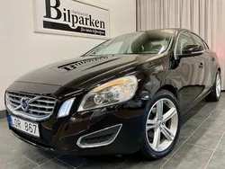 Svart Begagnad 2011 Volvo S60 Summum Sedan | 89 900 kr (Marknadspris)