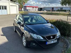Svart Begagnad 2010 Seat Ibiza Style Halvkombi | 26 000 kr (Marknadspris)