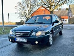 Mörkgrön Begagnad 2005 Kia Magentis Sedan | 19 900 kr