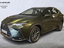 Grön Begagnad 2024 Lexus NX350h SUV | 449 000 kr (Marknadspris)