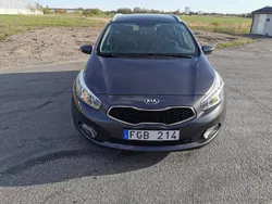 Grå Begagnad 2014 Kia Ceed Sportswagon EX Kombi | 48 999 kr (Superpris)