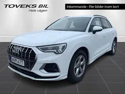 Vit (arkonavit) Begagnad 2025 Audi Q3 Advanced Plus SUV | 369 900 kr (Marknadspris)