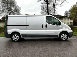 Silver Begagnad 2009 Renault Trafic Van | 69 000 kr (Lite dyr)