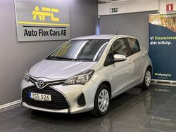 Silver Begagnad 2016 Toyota Yaris Halvkombi | 104 900 kr (Bra pris)