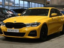 Gul Begagnad 2021 BMW 320 M Sport Sedan | 349 000 kr (Marknadspris)