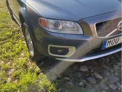 Grå Begagnad 2010 Volvo XC70 Momentum SUV | 74 500 kr (Marknadspris)