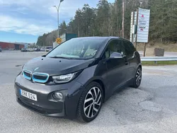 Grå Begagnad 2015 BMW i3 Comfort Edition Halvkombi | 149 900 kr