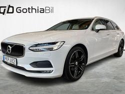 Vit Begagnad 2017 Volvo V90 Momentum Kombi | 229 900 kr (Marknadspris)