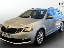 Begagnad 2017 Skoda Octavia Kombi | 129 000 kr (Marknadspris)