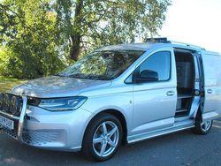 Silver (silver metallic) Begagnad 2023 VW Caddy Minibuss | 338 750 kr (Dyr)