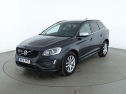 Grå Begagnad 2016 Volvo XC60 R-Design SUV | 217 000 kr (Marknadspris)