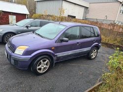 Begagnad 2006 Ford Fusion Halvkombi | 20 000 kr (Marknadspris)