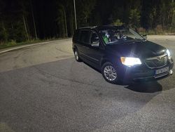 Begagnad 2014 Lancia Voyager Minibuss | 45 000 kr