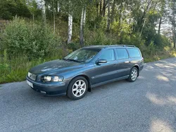 Grå Begagnad 2004 Volvo V70 Business Edition Kombi | 19 900 kr (Lite dyr)