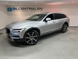 Silver Begagnad 2020 Volvo V90 CC Momentum Kombi | 274 900 kr (Bra pris)