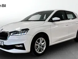 Vit Begagnad 2022 Skoda Fabia Style Halvkombi | 199 900 kr (Marknadspris)