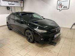 Svart Begagnad 2018 Honda Civic Sport Halvkombi | 174 900 kr (Bra pris)