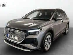 Grå Begagnad 2022 Audi Q4 e-tron Proline SUV | 439 900 kr (Marknadspris)