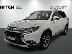 Vit Begagnad 2016 Mitsubishi Outlander SUV | 199 800 kr (Marknadspris)