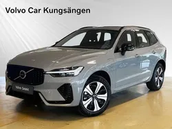 Grå Begagnad 2024 Volvo XC60 Plus SUV | 539 900 kr (Marknadspris)