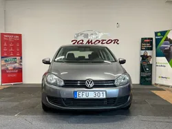 Grå Begagnad 2010 VW Golf VI Halvkombi | 59 900 kr (Marknadspris)