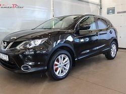 Svart Begagnad 2015 Nissan Qashqai SUV | 129 900 kr (Lite dyr)