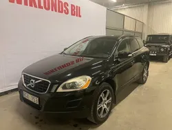 Svart Begagnad 2011 Volvo XC60 Momentum SUV | 89 900 kr (Marknadspris)