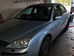 Begagnad 2001 Ford Mondeo Halvkombi | 5 000 kr (Superpris)