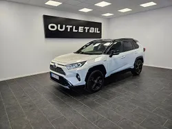 Vit Begagnad 2019 Toyota RAV4 Hybrid Style SUV | 325 000 kr (Marknadspris)