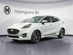 Grå (cactus grey solid) Ny 2025 Ford Puma ST-Line SUV | 332 400 kr (Marknadspris)