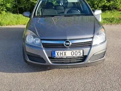 Grå Begagnad 2006 Opel Astra Halvkombi | 30 000 kr (Marknadspris)