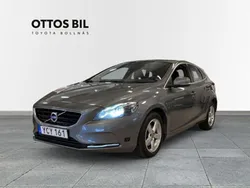 Grå Begagnad 2016 Volvo V40 Momentum Kombi | 115 000 kr (Bra pris)