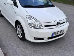 Vit Begagnad 2007 Toyota Corolla Verso Minibuss | 31 000 kr (Marknadspris)