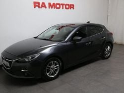 Grå Begagnad 2015 Mazda 3 Inclusive Halvkombi | 149 900 kr (Marknadspris)