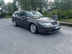 Brun Begagnad 2005 Saab 9-5 Aero Kombi | 26 500 kr (Marknadspris)