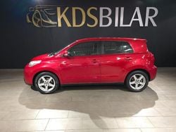 Mörkröd Begagnad 2010 Toyota Urban Cruiser SUV | 69 500 kr (Lite dyr)