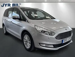 Grå Begagnad 2017 Ford Galaxy Titanium Minibuss | 209 000 kr (Marknadspris)