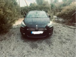 Svart Begagnad 2012 Citroën DS5 Halvkombi | 60 000 kr (Marknadspris)