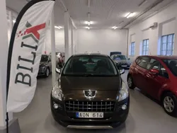 Brun Begagnad 2011 Peugeot 3008 Kombi | 39 800 kr (Superpris)