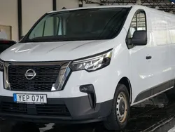 Vit Begagnad 2023 Nissan Primastar Minibuss | 224 500 kr (Superpris)