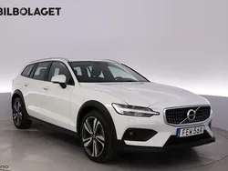 Begagnad 2022 Volvo V60 CC Kombi | 279 800 kr (Bra pris)