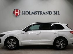 Vit Begagnad 2018 VW Touareg Executive SUV | 379 900 kr (Lite dyr)